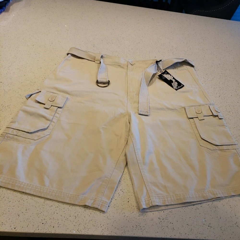 Men's Reboot Cargo Shorts 42 Chino Tan Khaki NWT $48 hiking
